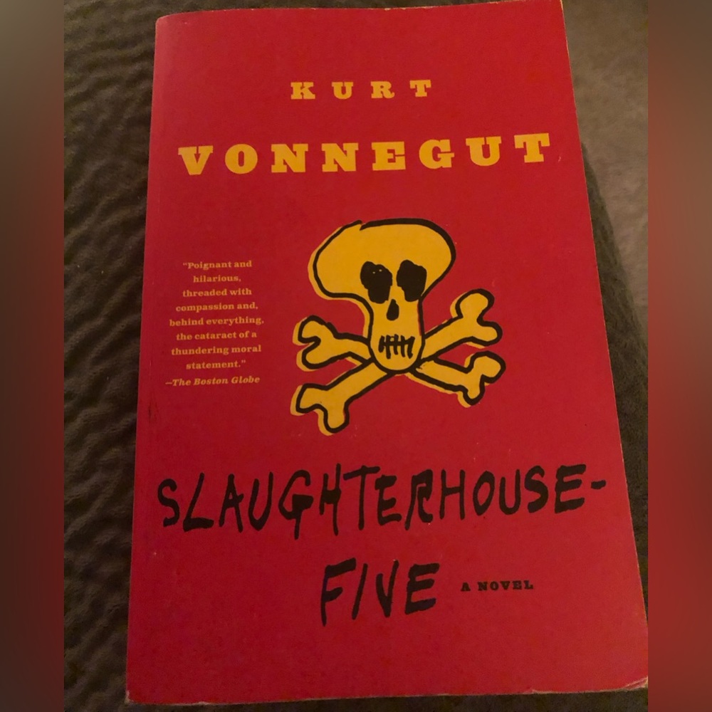 Slaughterhouse Five by Kurt Vonnegut paperback book
